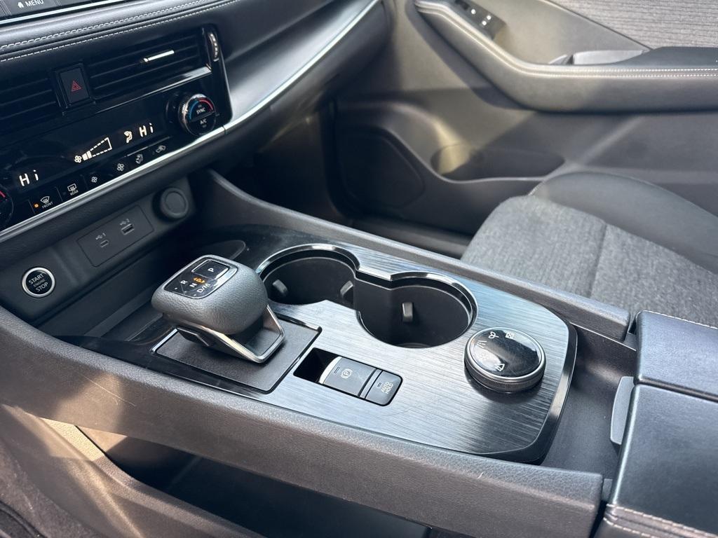 used 2022 Nissan Rogue car, priced at $18,981