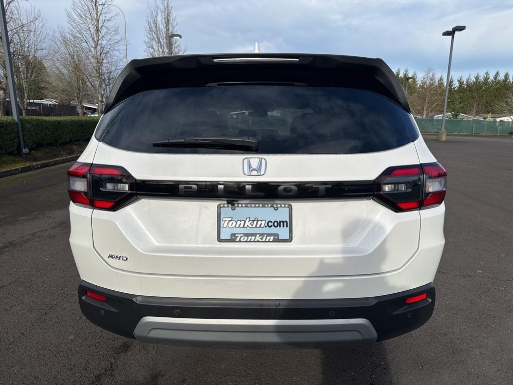 new 2025 Honda Pilot car
