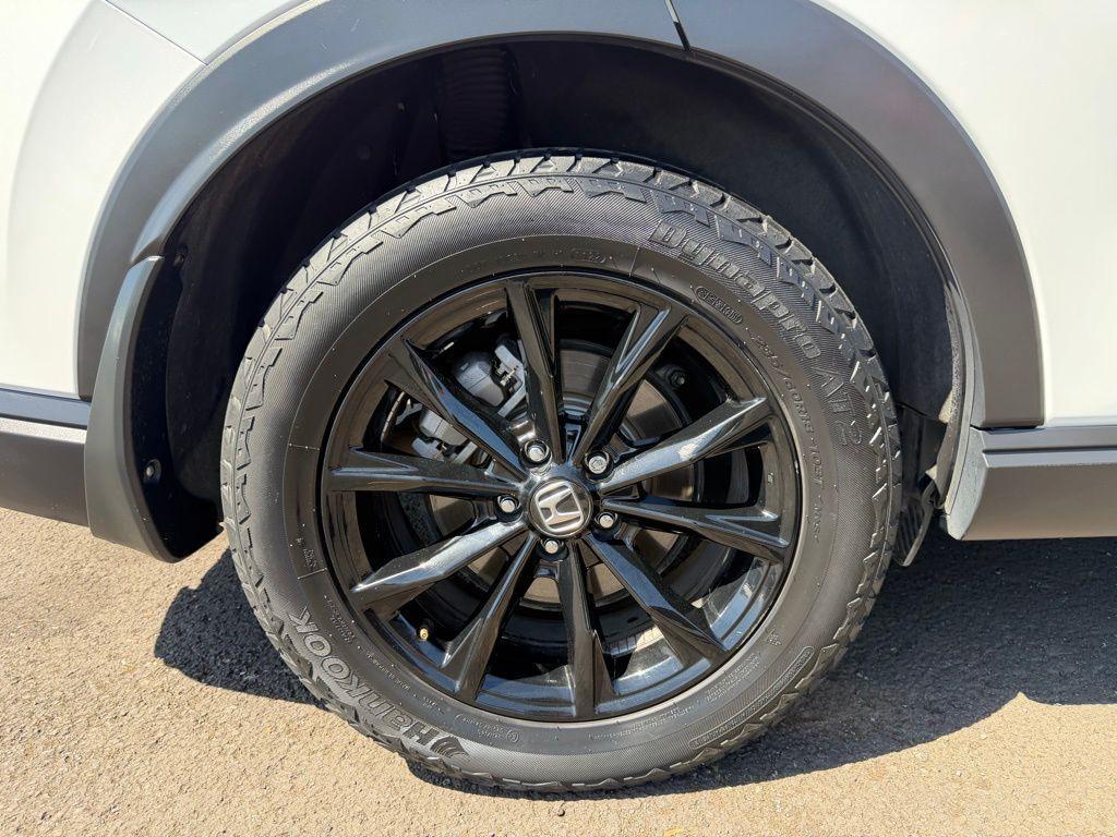used 2023 Honda CR-V Hybrid car, priced at $29,292