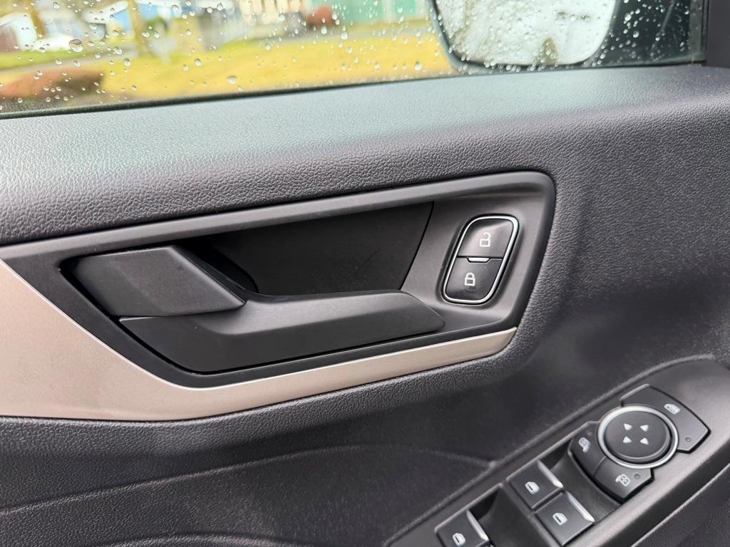 used 2022 Ford Escape car, priced at $21,212