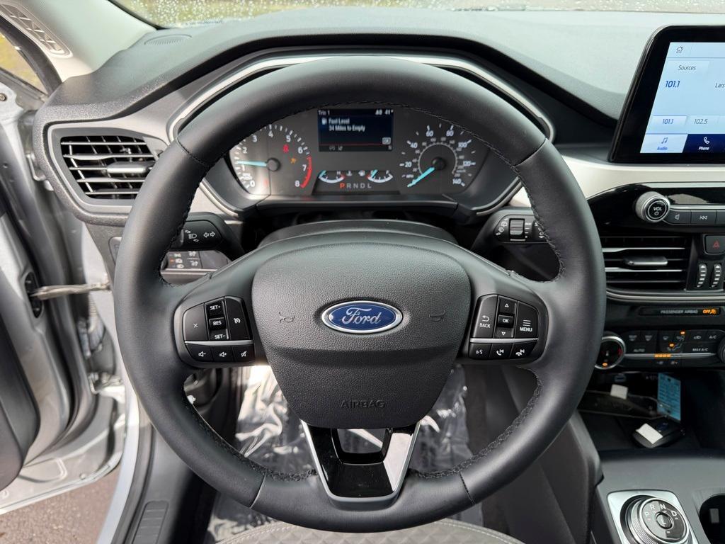 used 2022 Ford Escape car, priced at $21,212