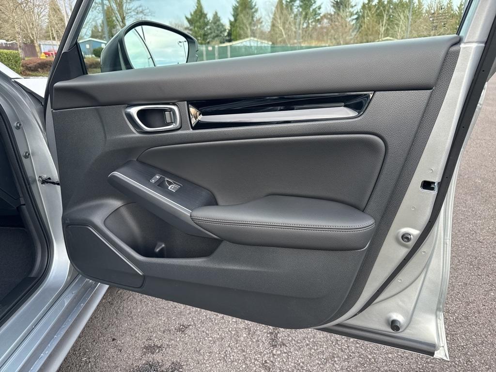 new 2026 Honda Civic Hybrid car