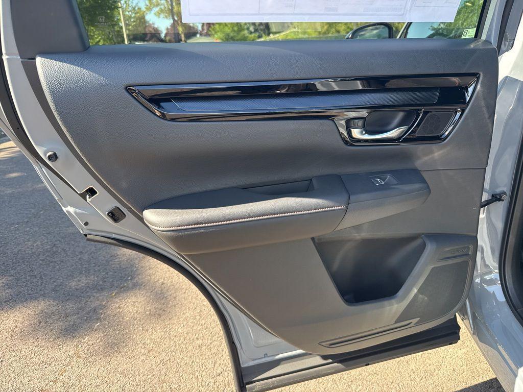 new 2026 Honda CR-V Hybrid car