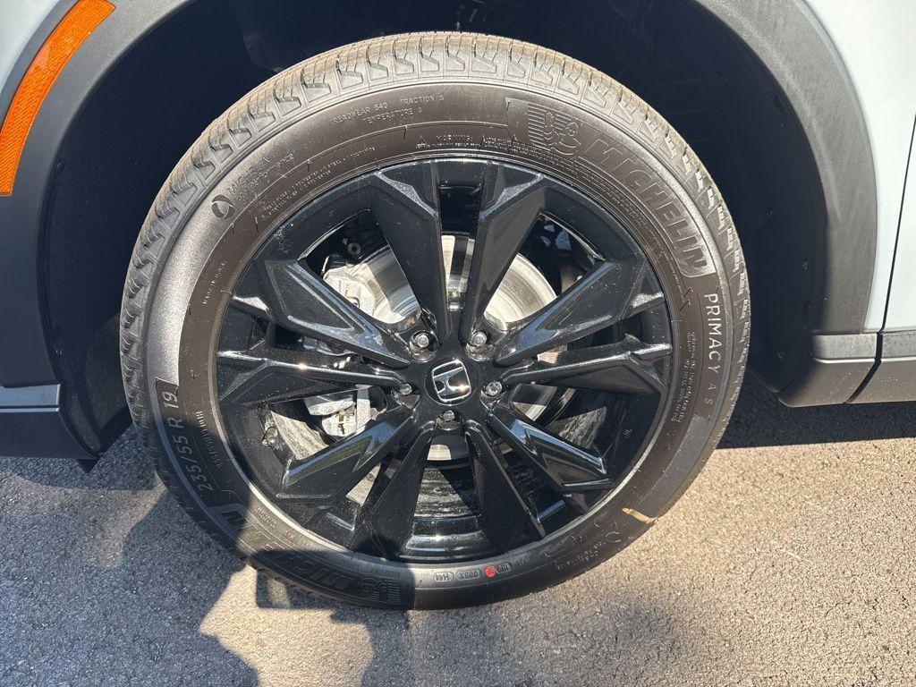 new 2026 Honda CR-V Hybrid car