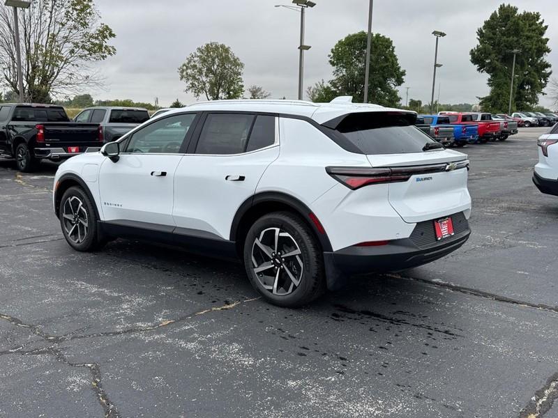 new 2026 Chevrolet Equinox EV car, priced at $34,620