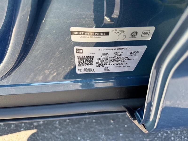 new 2026 Chevrolet Traverse car, priced at $45,025