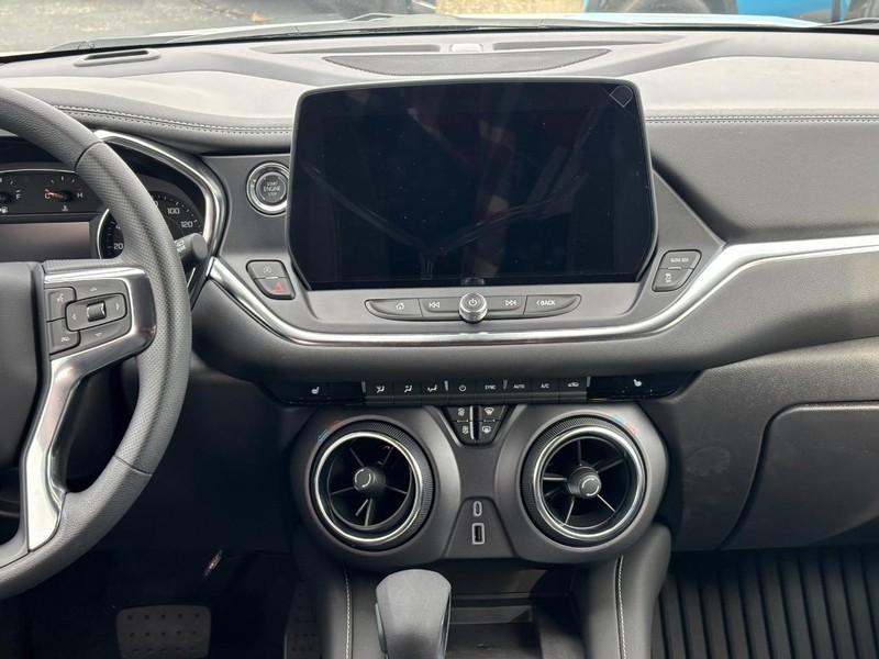 new 2026 Chevrolet Blazer car, priced at $39,135