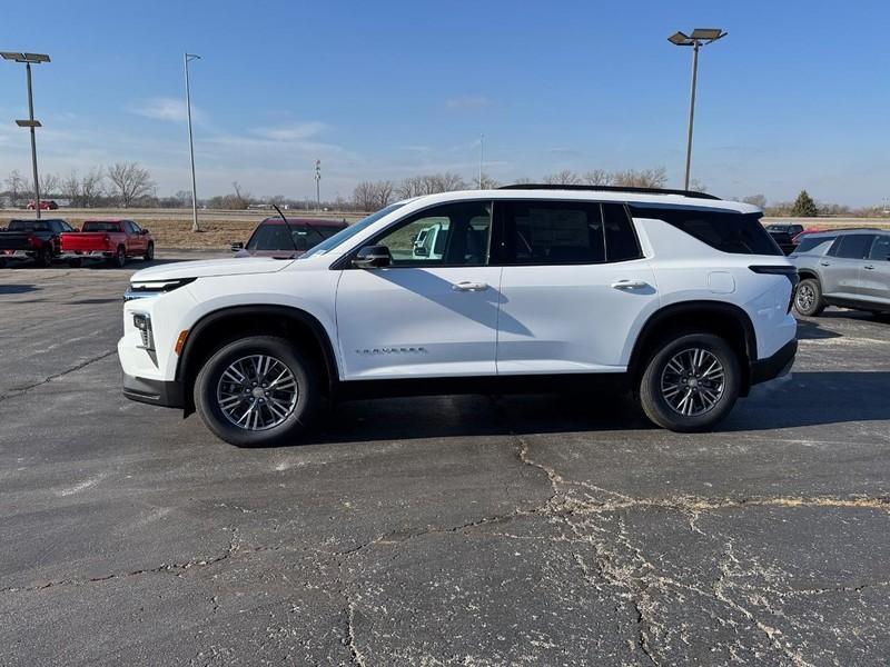 new 2026 Chevrolet Traverse car, priced at $42,065