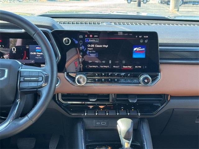 used 2024 GMC Canyon car, priced at $39,512