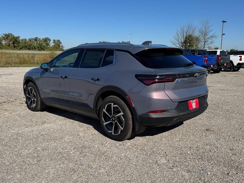 new 2026 Chevrolet Equinox EV car, priced at $34,620