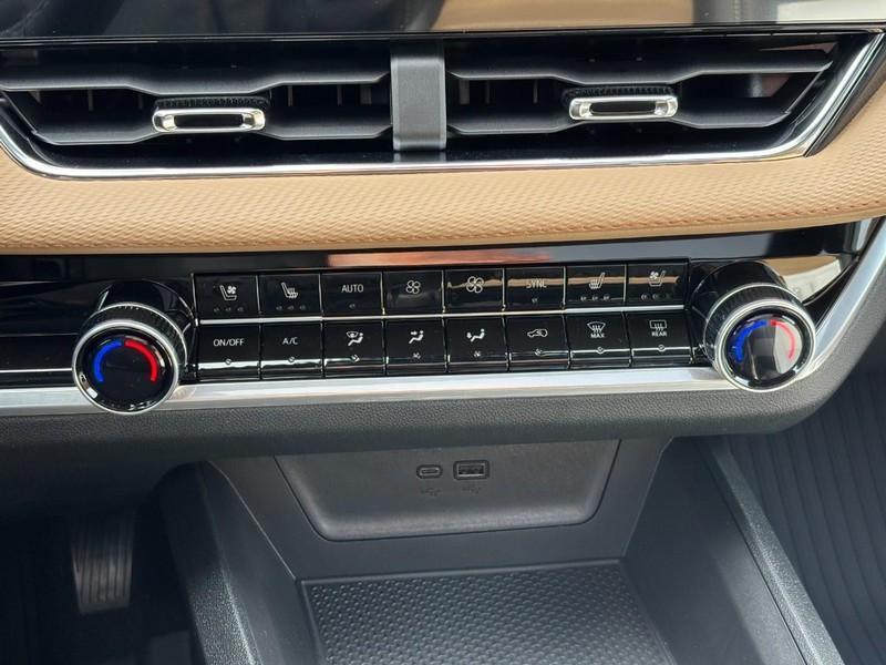 new 2026 Chevrolet Equinox car, priced at $35,355