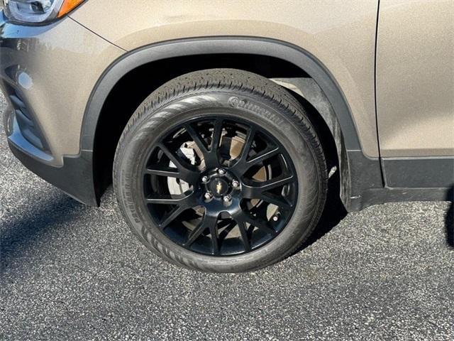 used 2022 Chevrolet Trax car, priced at $18,312