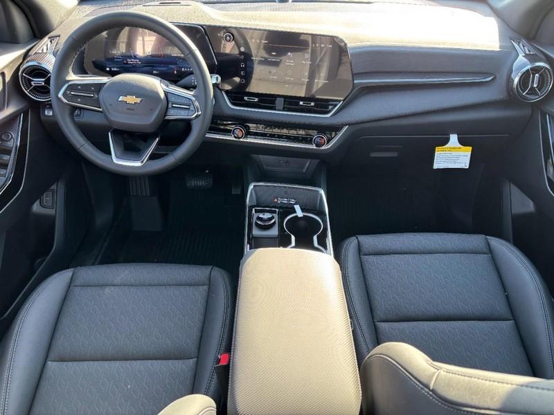 new 2026 Chevrolet Equinox car, priced at $30,115