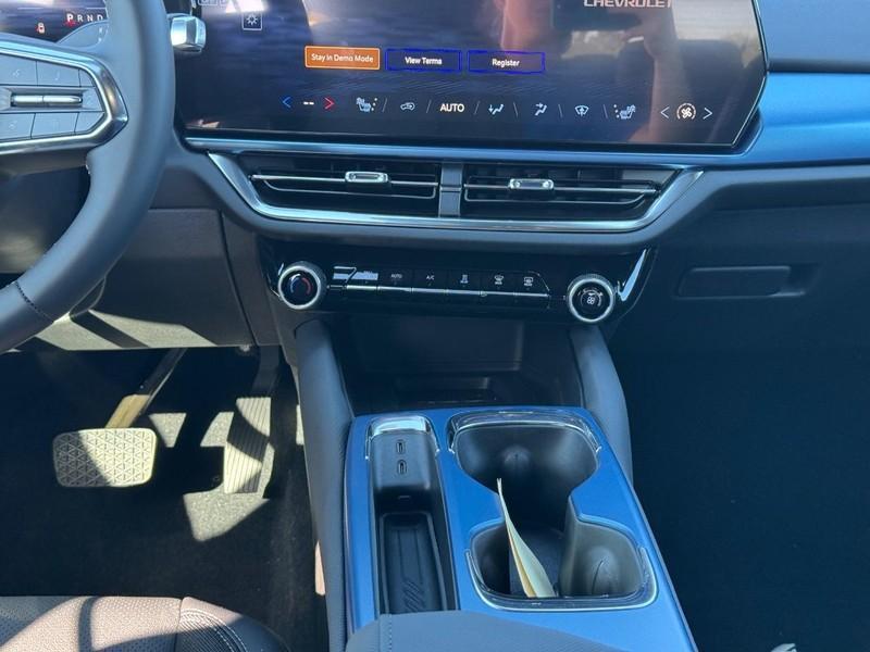 new 2026 Chevrolet Equinox EV car