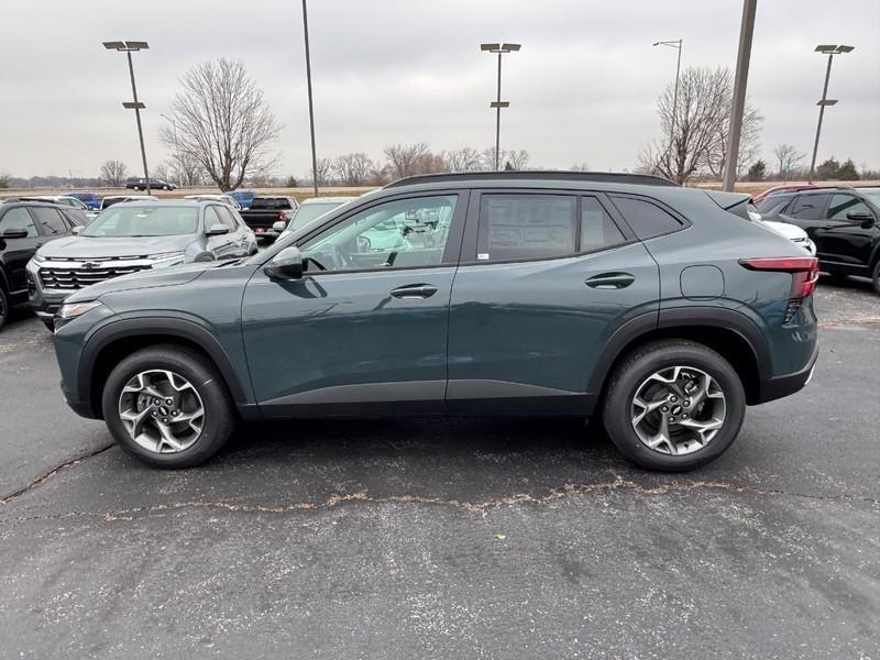 new 2026 Chevrolet Trax car, priced at $25,622