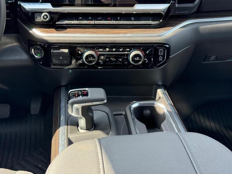 new 2026 Chevrolet Silverado 1500 car, priced at $52,108