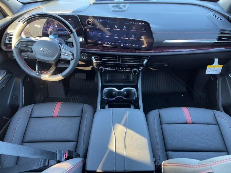 new 2026 Chevrolet Traverse car, priced at $55,310