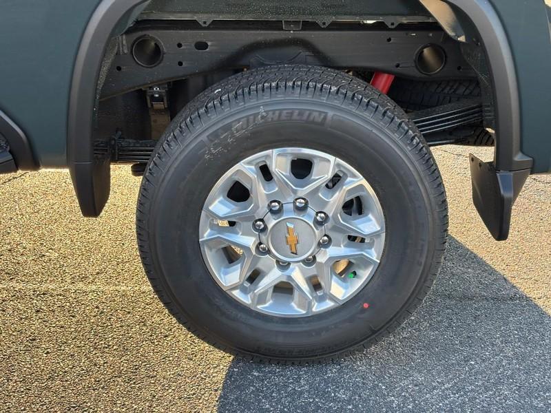 new 2026 Chevrolet Silverado 2500 car, priced at $61,100