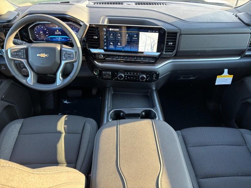 new 2026 Chevrolet Silverado 2500 car, priced at $61,100