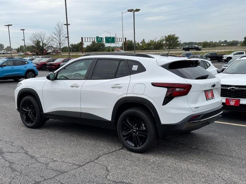 new 2026 Chevrolet Trax car, priced at $27,811