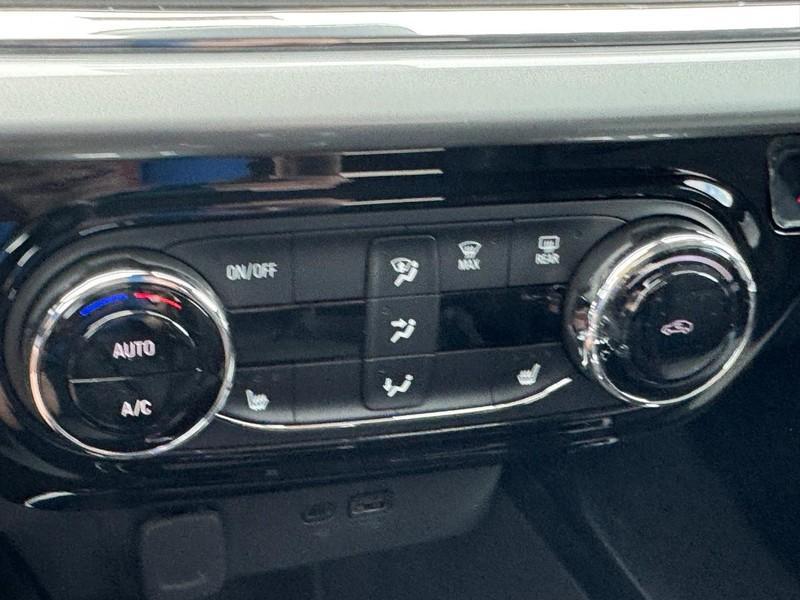 new 2026 Chevrolet Trax car, priced at $25,266