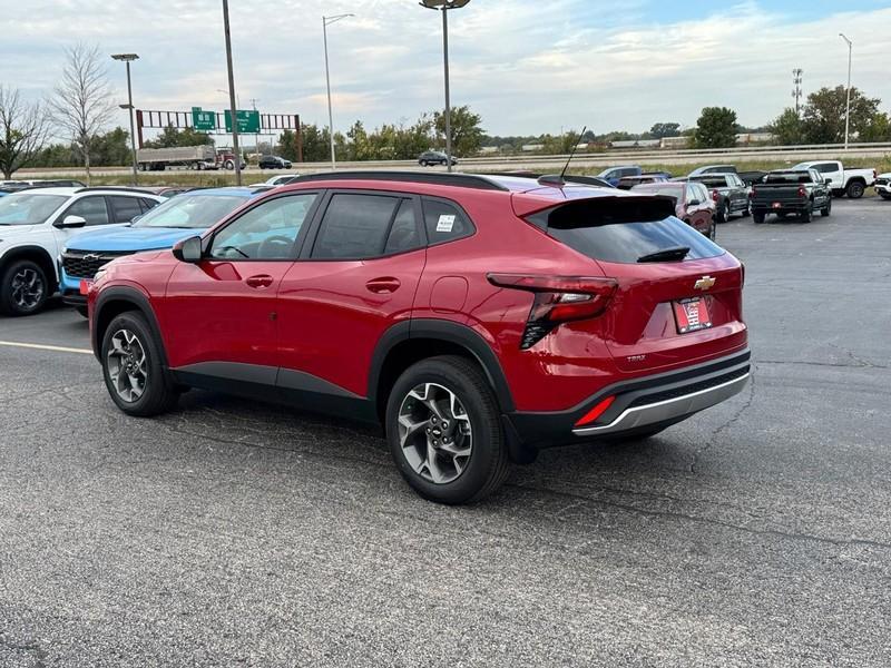 new 2026 Chevrolet Trax car, priced at $25,266