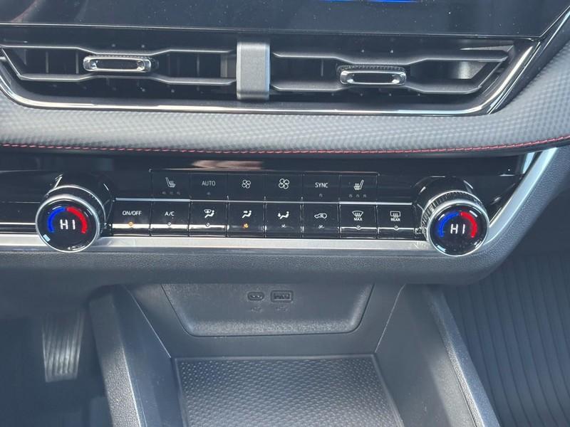 new 2026 Chevrolet Equinox car, priced at $34,995