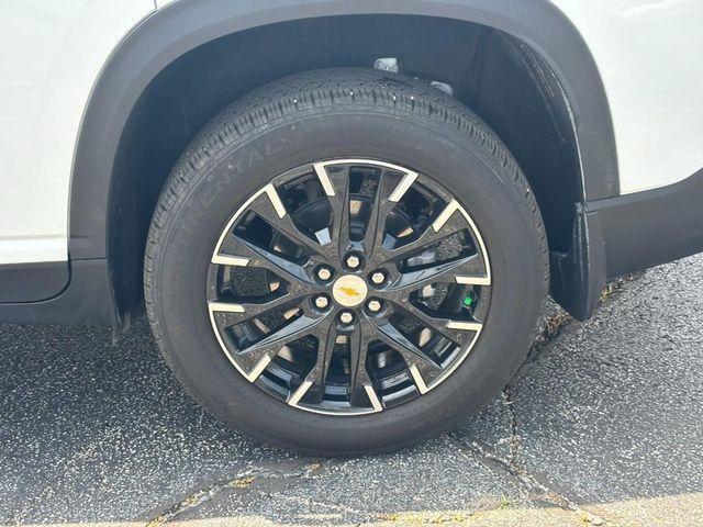 used 2026 Chevrolet Traverse car, priced at $41,300