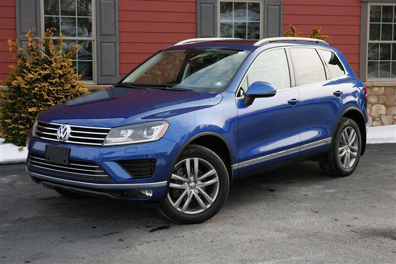 used 2016 Volkswagen Touareg car, priced at $24,900
