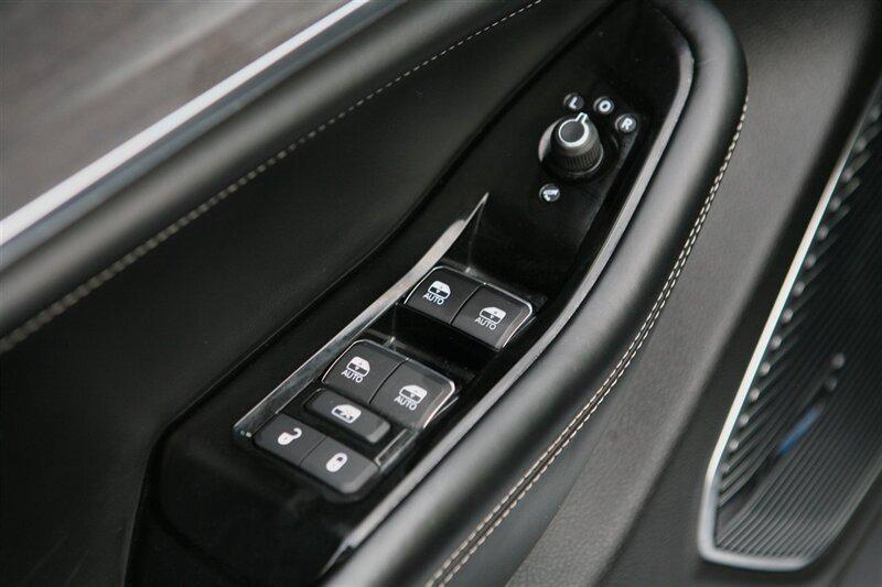 used 2022 Jeep Grand Cherokee L car, priced at $33,900