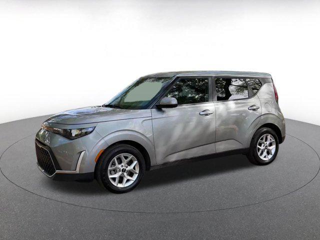 used 2025 Kia Soul car, priced at $17,598