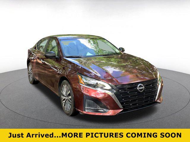 used 2025 Nissan Altima car, priced at $20,057