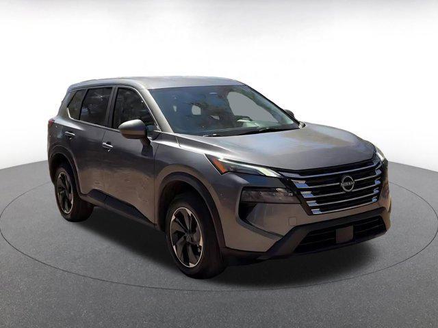 used 2025 Nissan Rogue car, priced at $21,499
