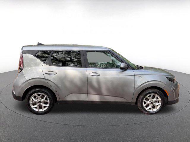 used 2025 Kia Soul car, priced at $17,198