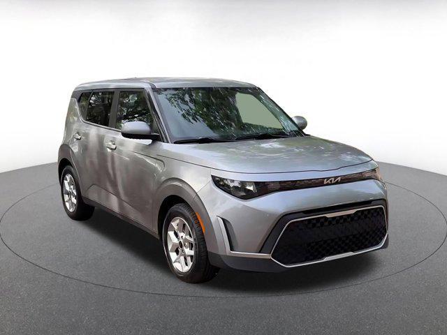 used 2025 Kia Soul car, priced at $17,198