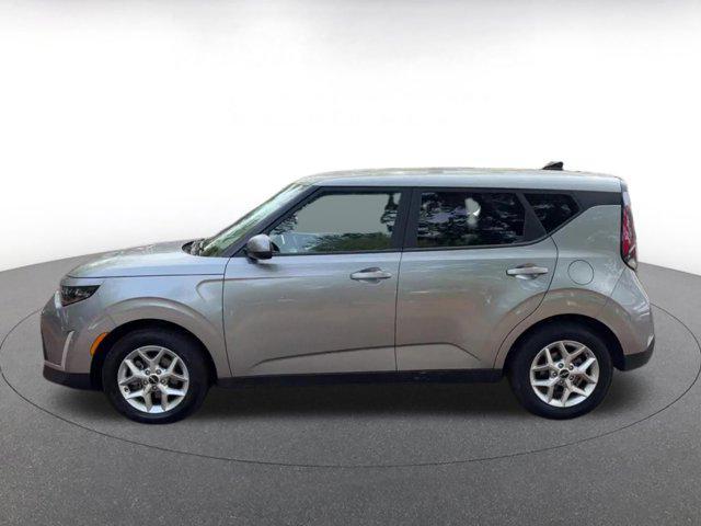 used 2025 Kia Soul car, priced at $17,198