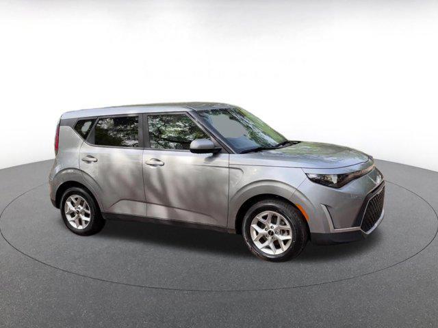 used 2025 Kia Soul car, priced at $17,198