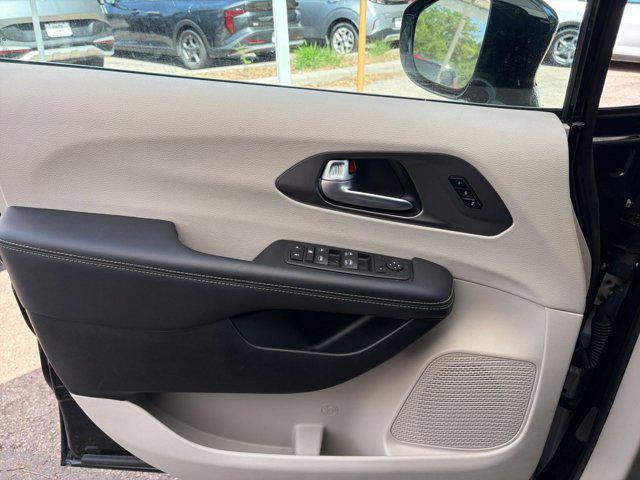 used 2024 Chrysler Pacifica car, priced at $22,668