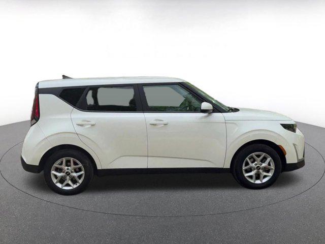 used 2025 Kia Soul car, priced at $17,198