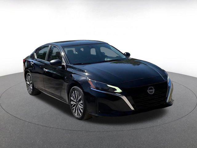 used 2025 Nissan Altima car, priced at $18,165