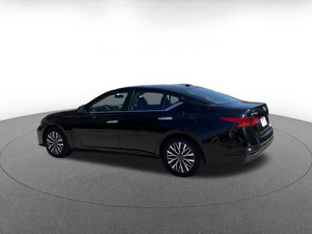used 2025 Nissan Altima car, priced at $18,165