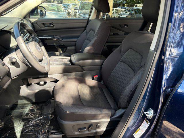 used 2025 Nissan Pathfinder car, priced at $28,469