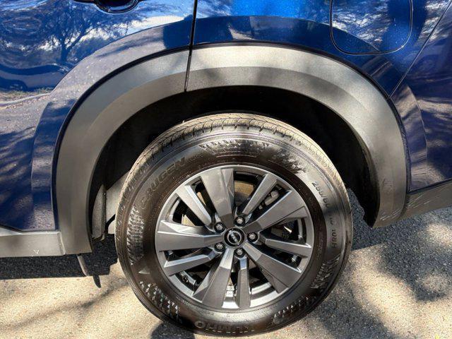 used 2025 Nissan Pathfinder car, priced at $28,469