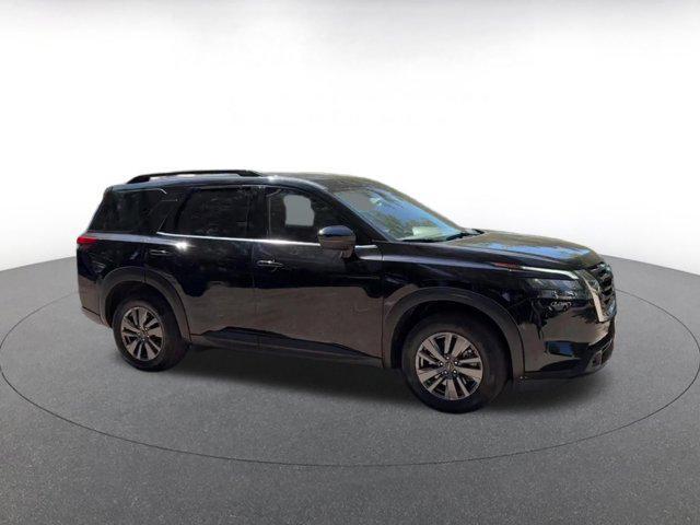 used 2025 Nissan Pathfinder car, priced at $29,563