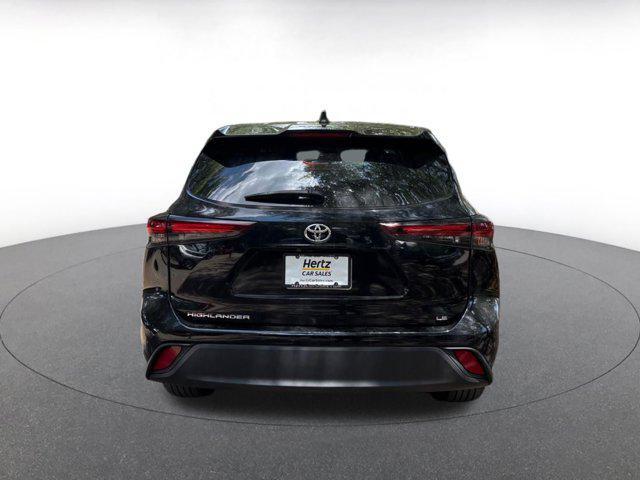 used 2025 Toyota Highlander car, priced at $35,398