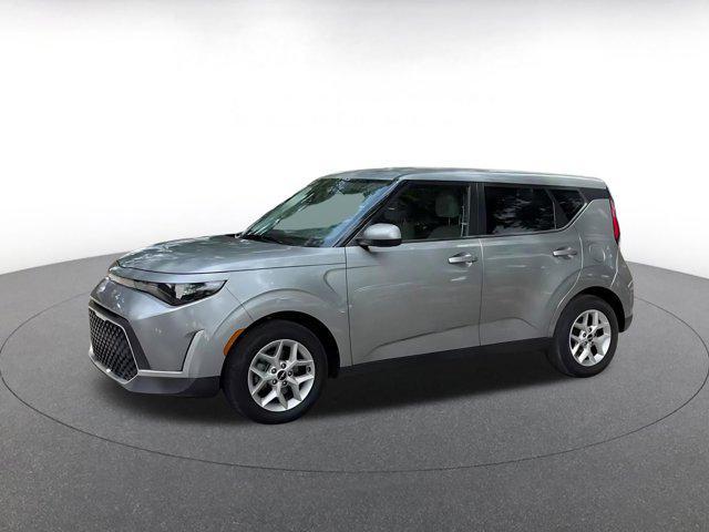 used 2025 Kia Soul car, priced at $16,437