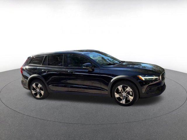 used 2025 Volvo V60 Cross Country car, priced at $31,875
