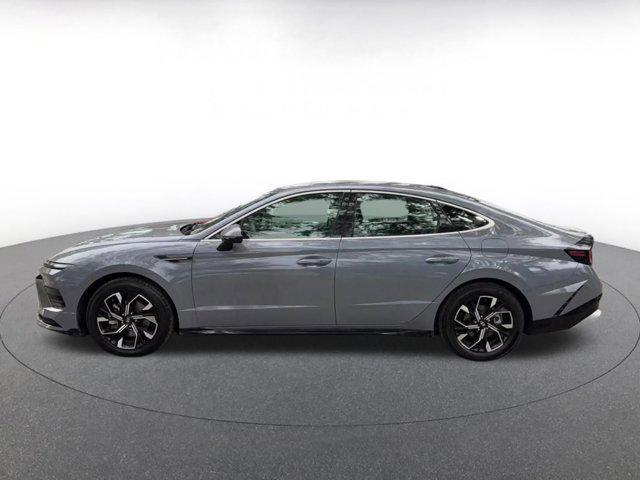 used 2025 Hyundai Sonata car, priced at $20,598