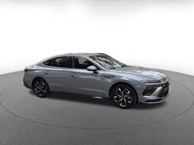 used 2025 Hyundai Sonata car, priced at $20,598