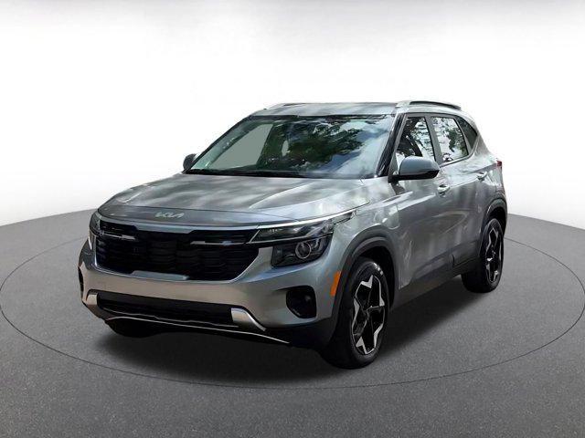 used 2025 Kia Seltos car, priced at $21,368